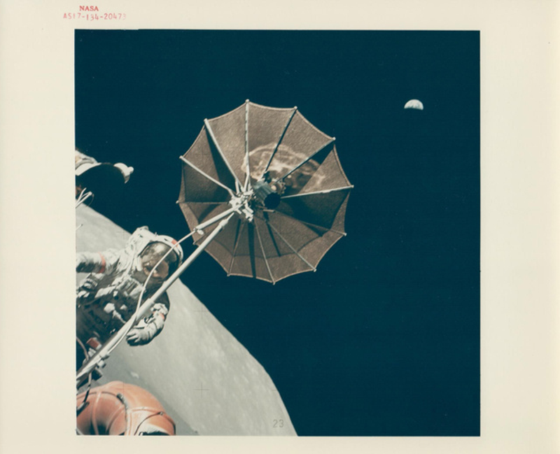 Illustration for article titled 17 Vintage NASA Photos of Exploration in the Space Age